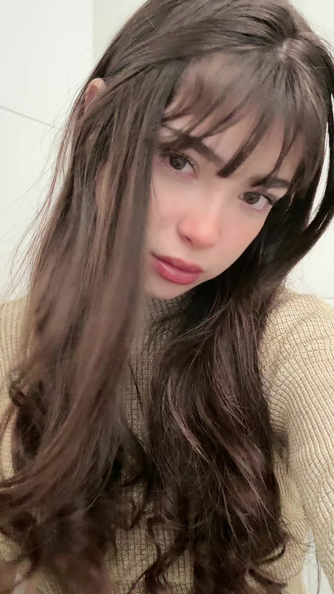 @esther