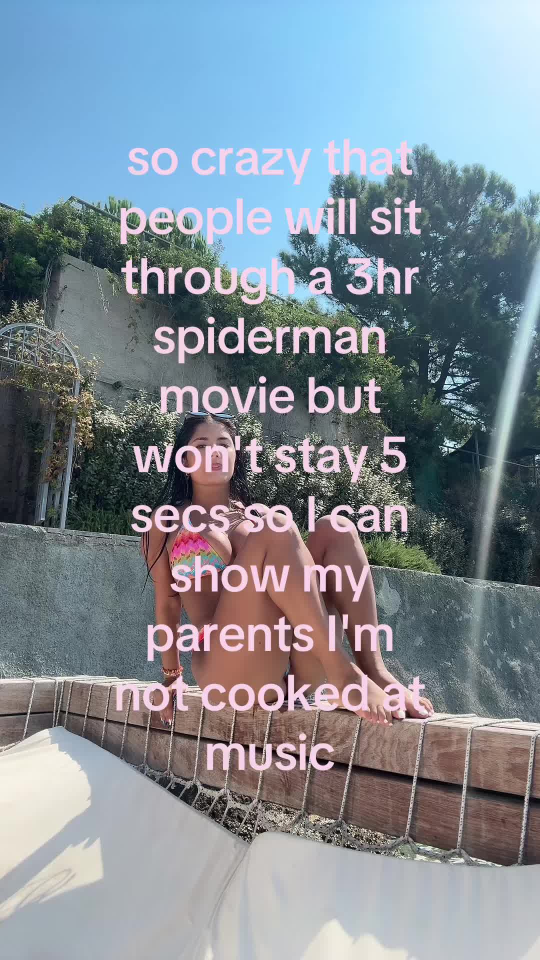 @SOPHIE FERIANI
