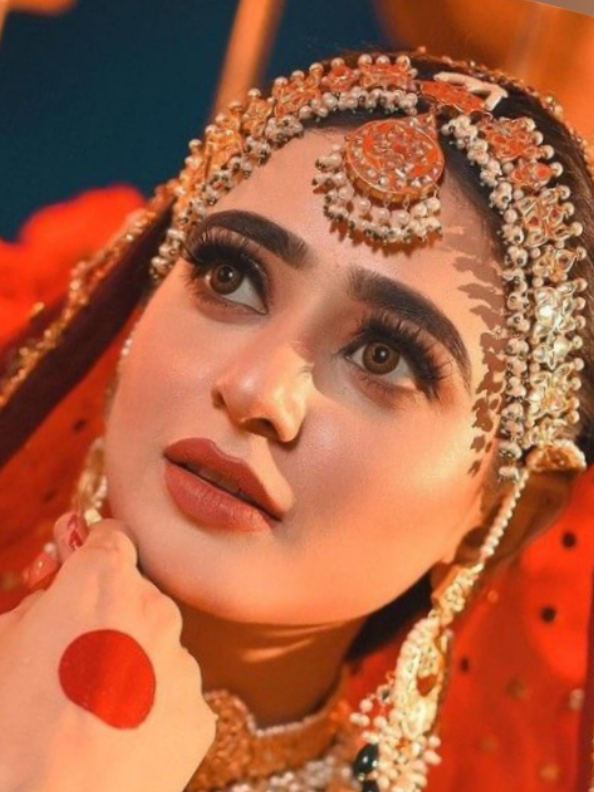 @Pakistani Actresses