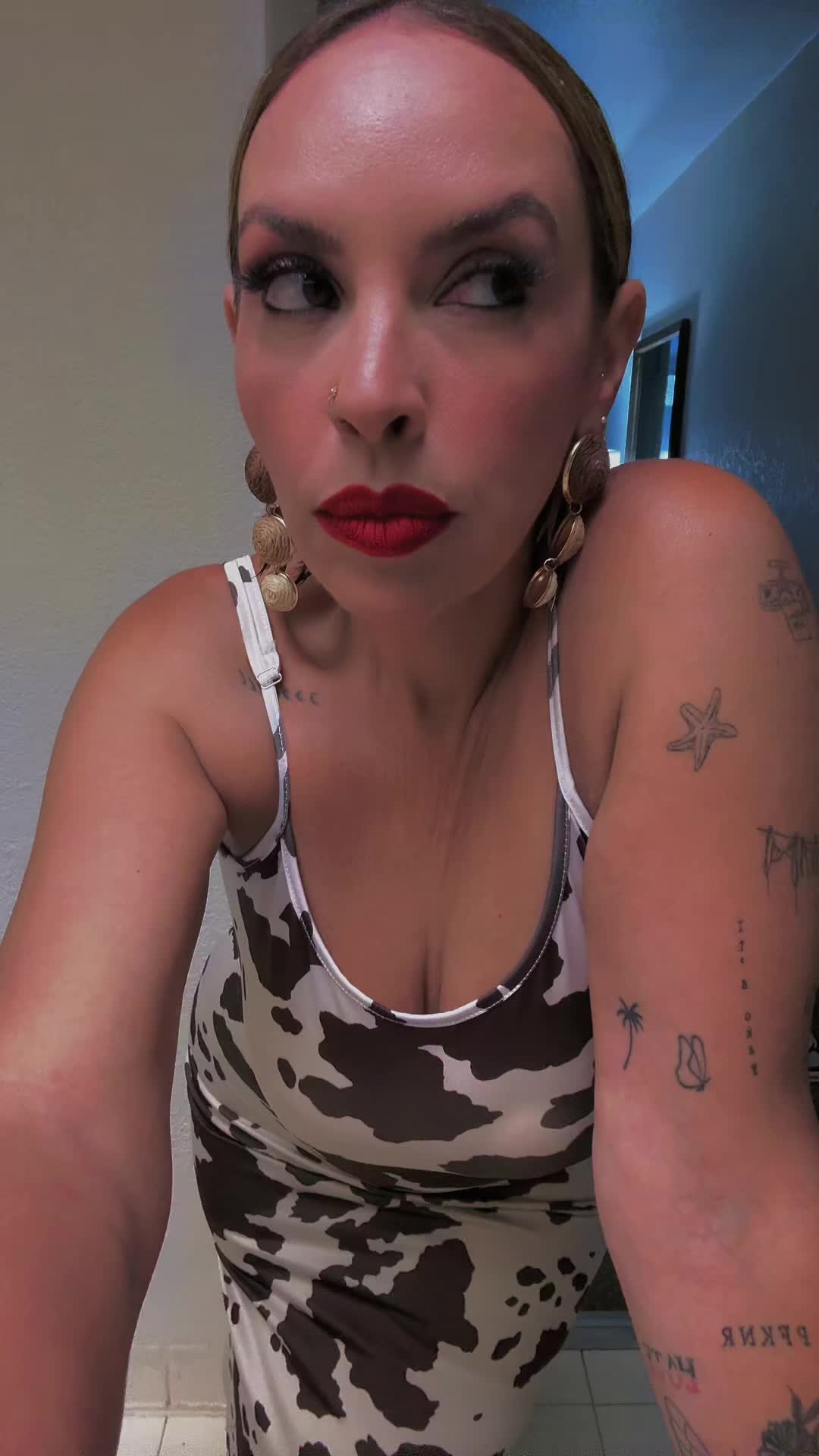 @VelysaPR  🇵🇷