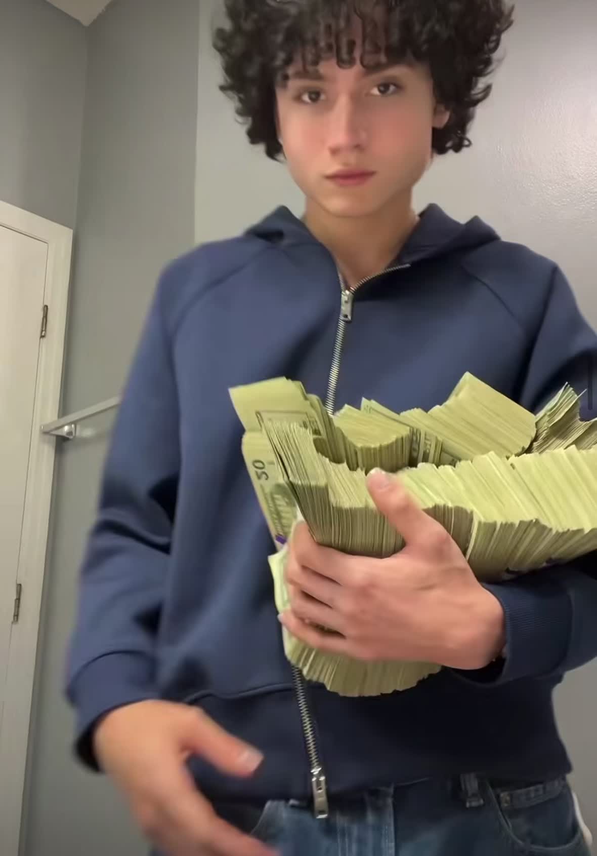 @Benjamin