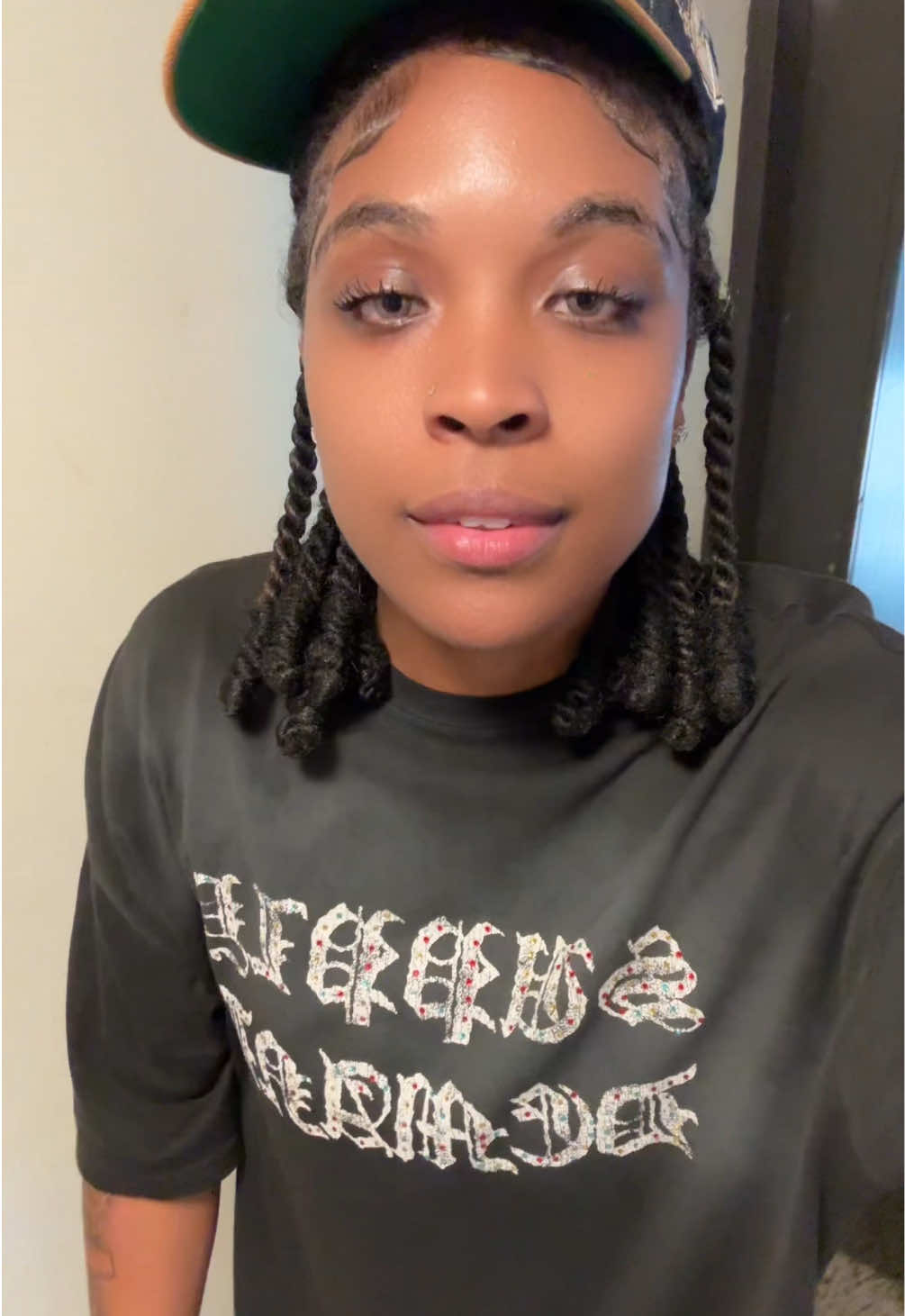 @Dessisweetie👑🦋