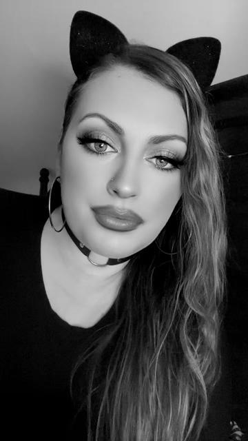 @👑 🐈⬛FeRaL_Pu$$Y🐈⬛ 👑