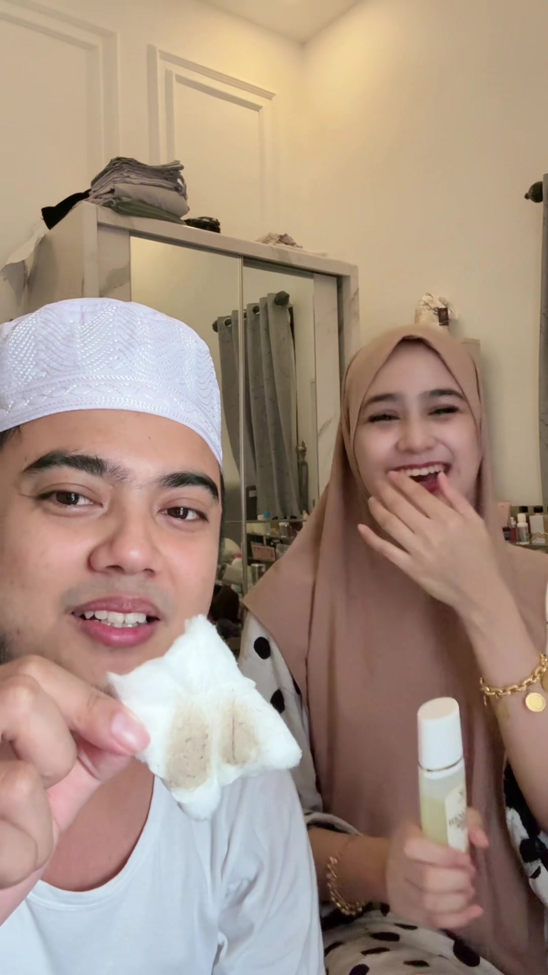 @Abinya Zoya ๐ถ๐ป