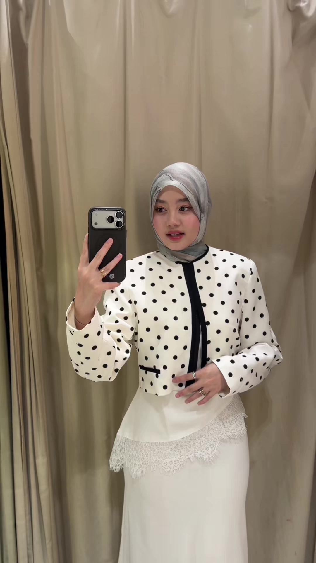 @Finazia