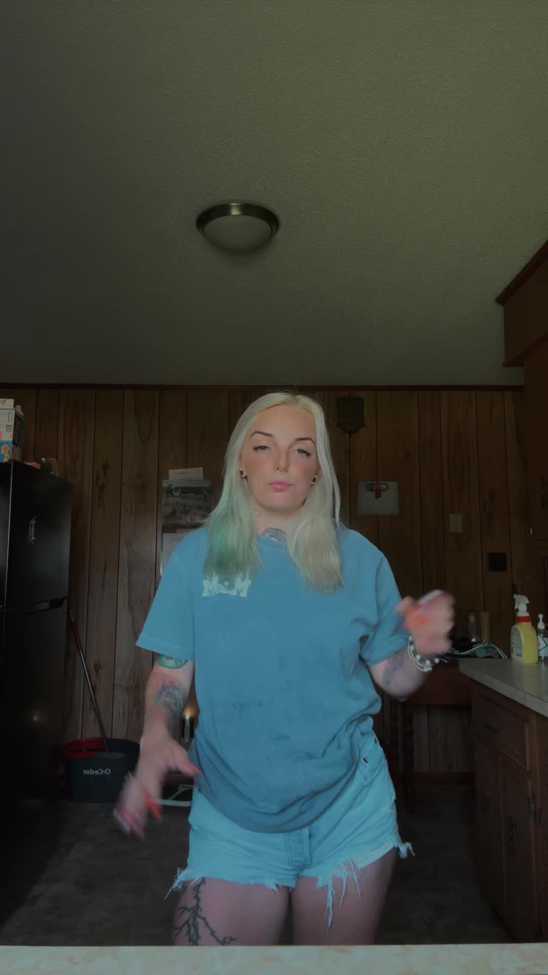 @salty_shel