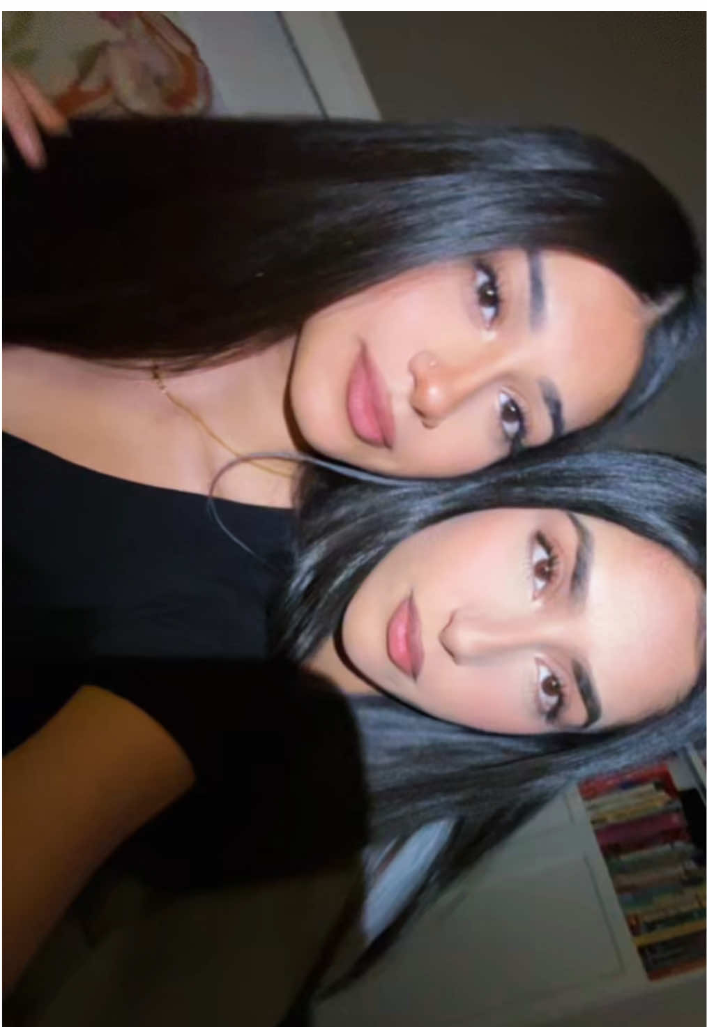 @𝒥