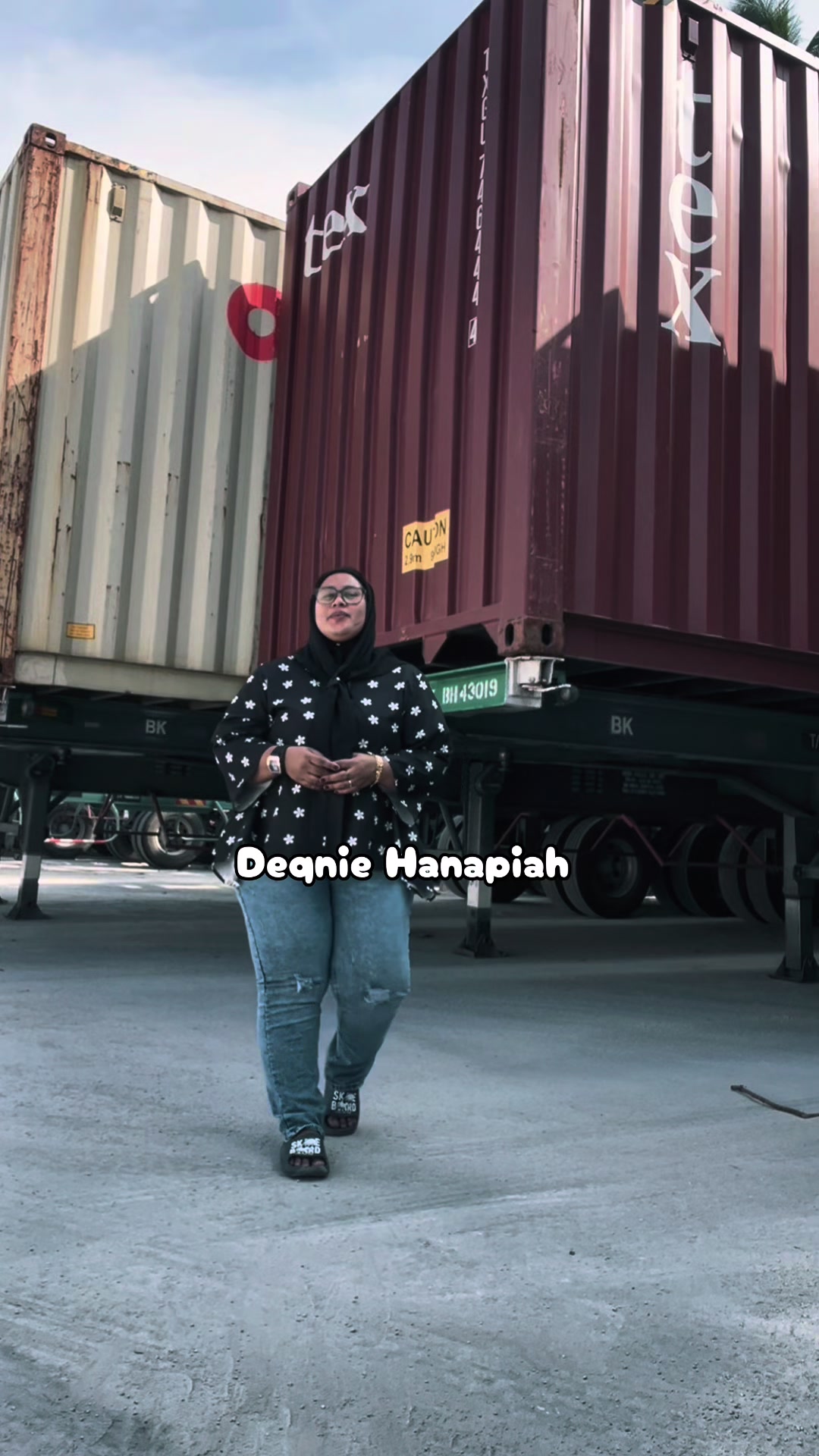@Deqniehanapiah