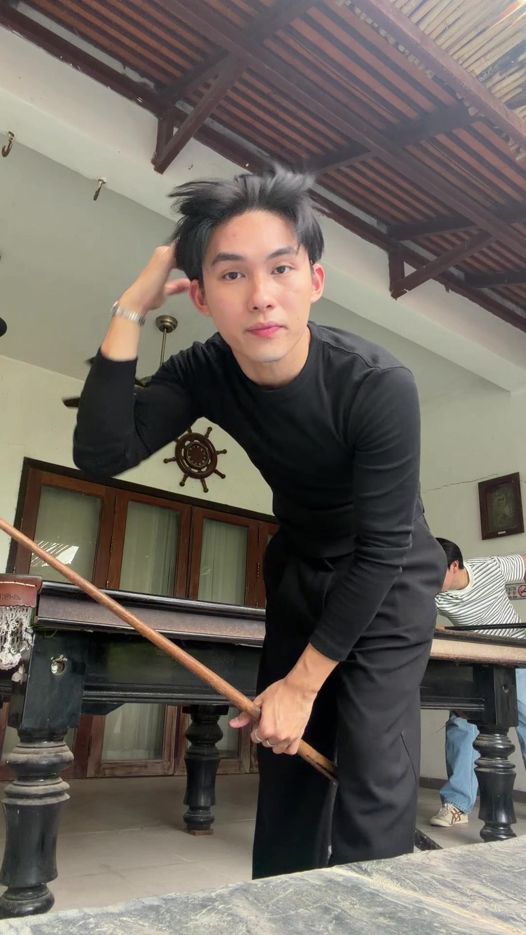@ddavideunghao អុឹងហាវ