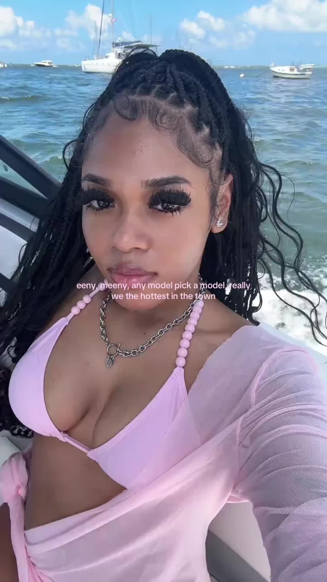 @LIYAAH