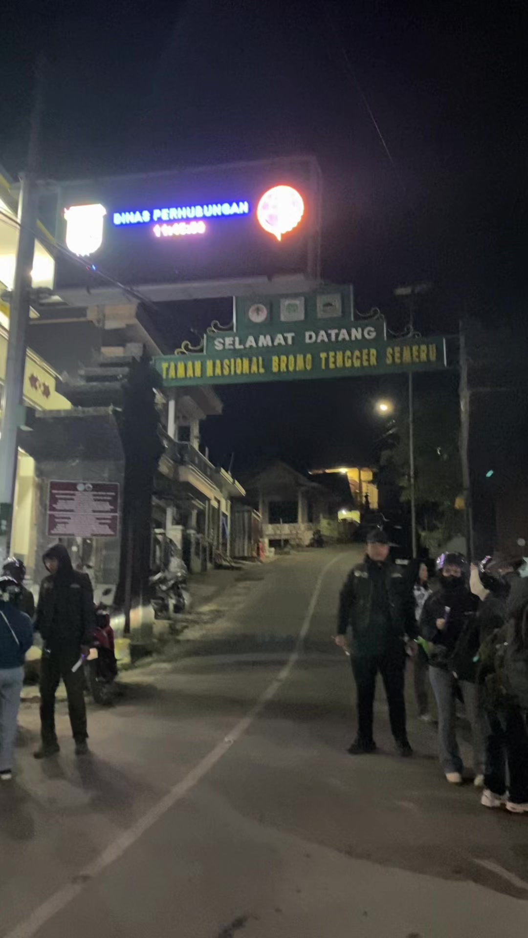 @Yogi Tri