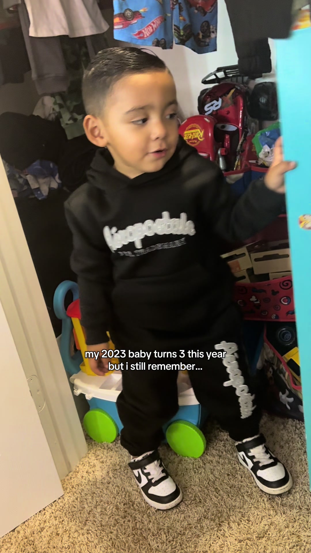 @pradabab3yy