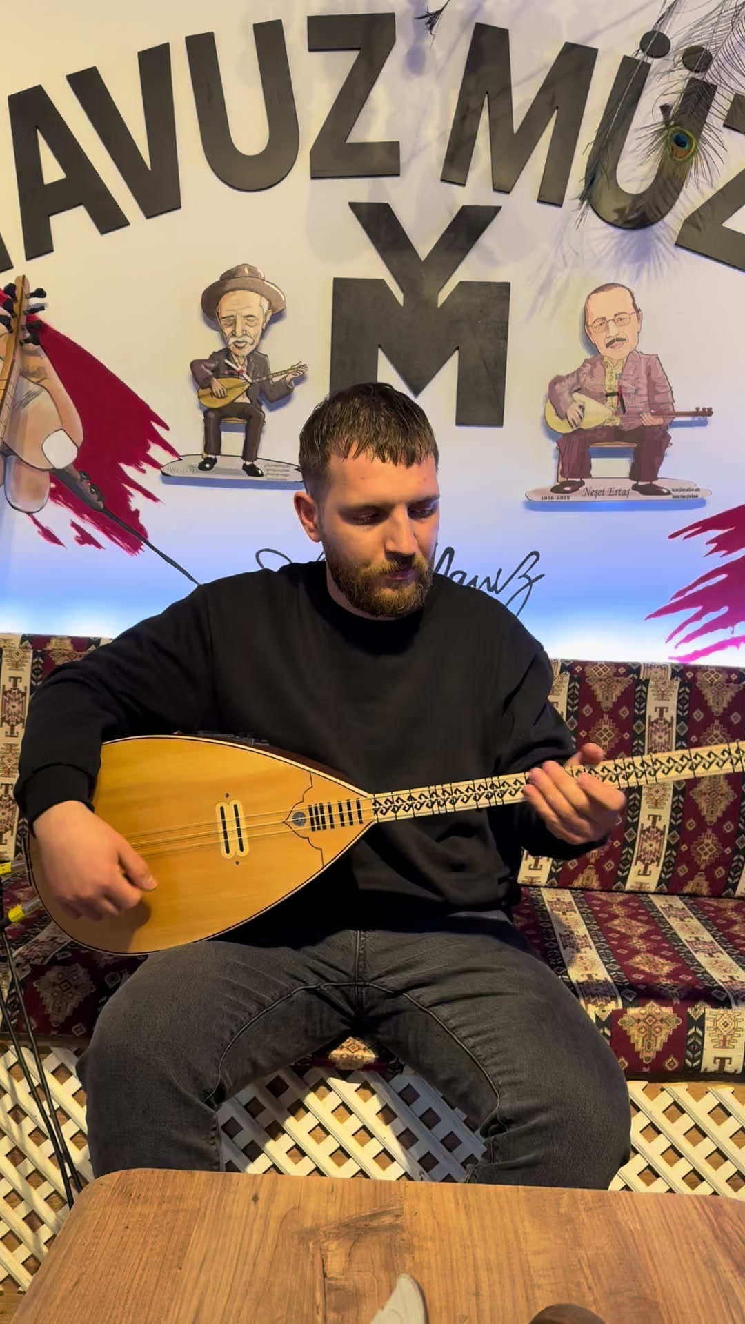 @&Ouml;mer Yavuz