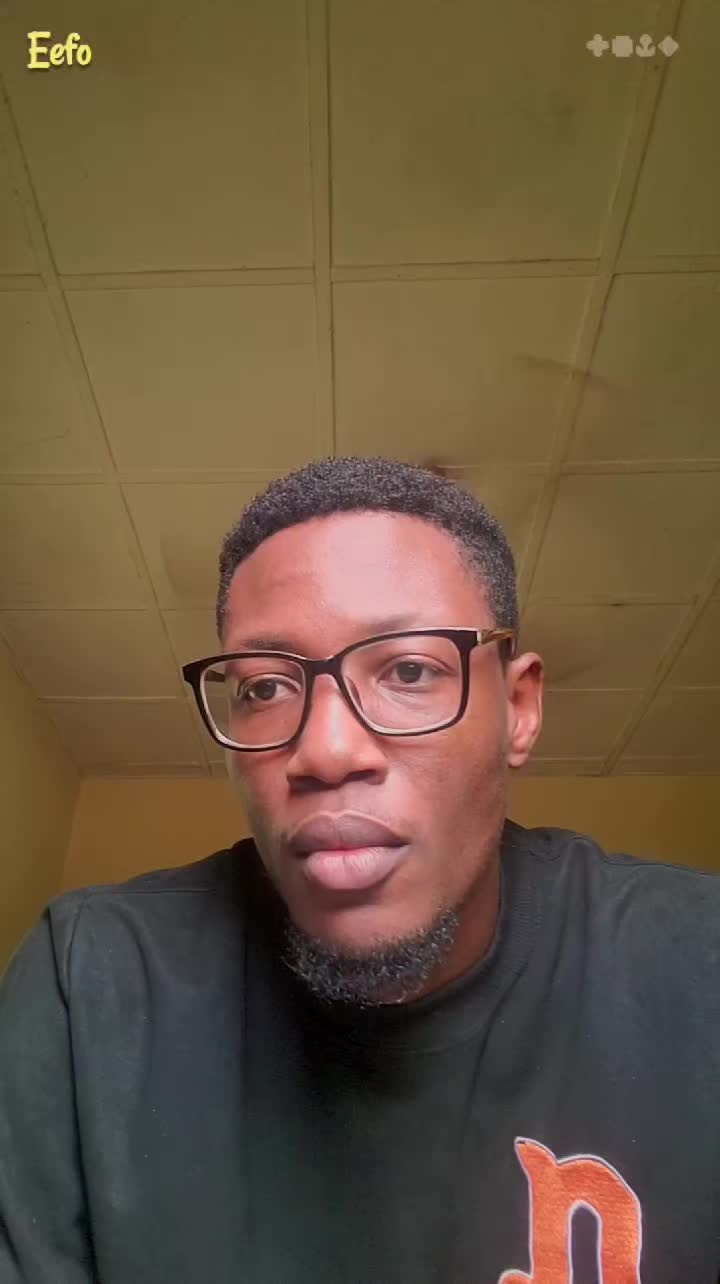 @Eefo | Singer-songwriter
