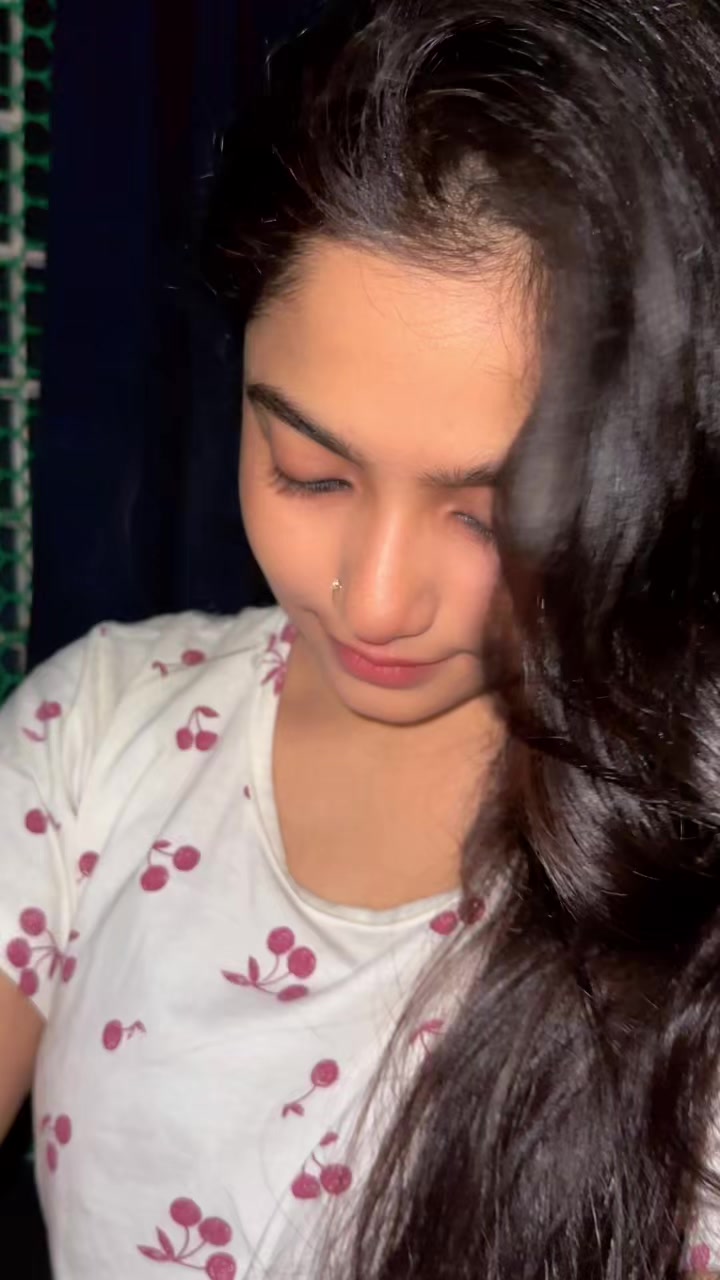 @NAINA🇧🇩