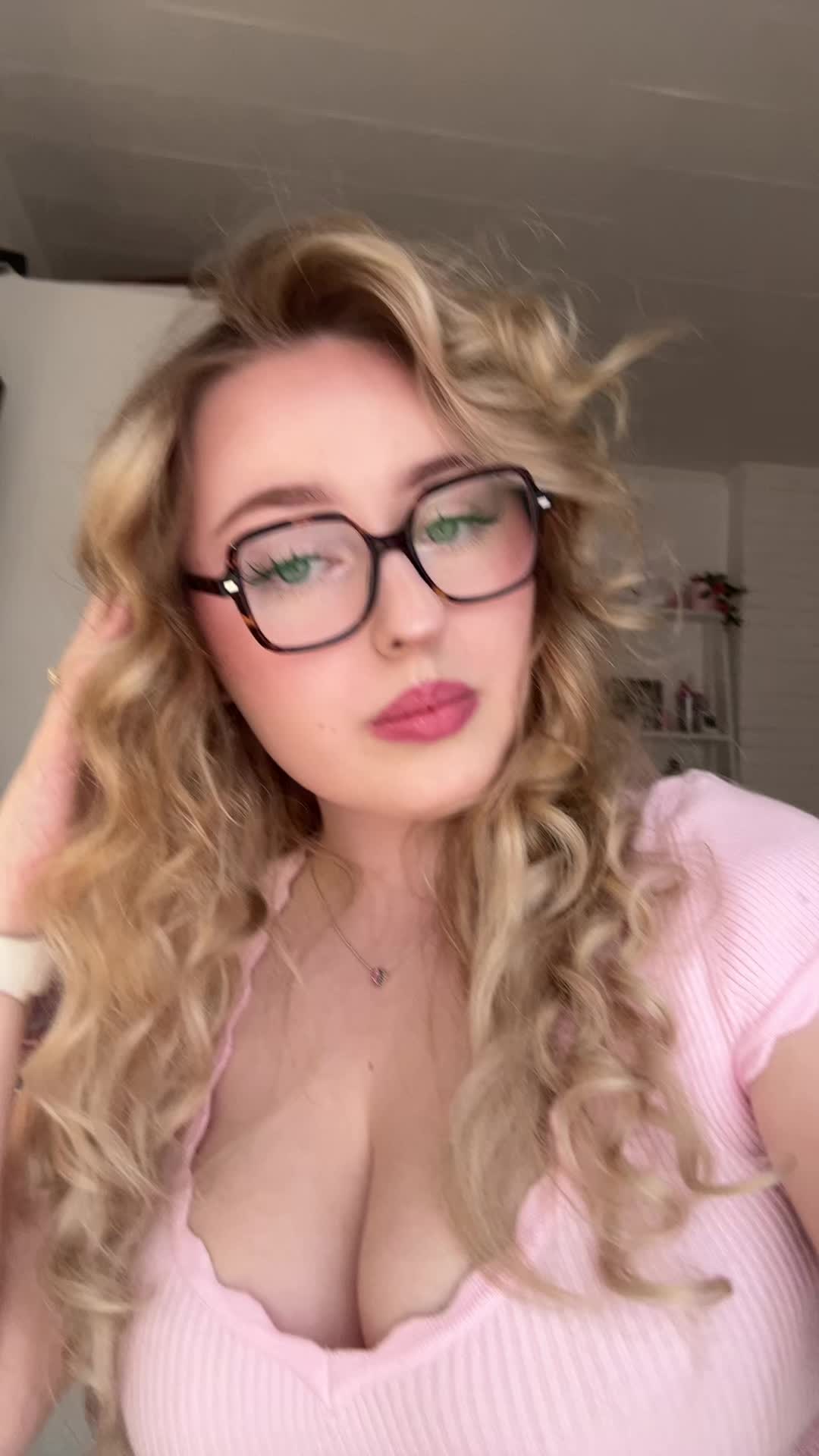 @julia 🎀 | ig _jvlciaa