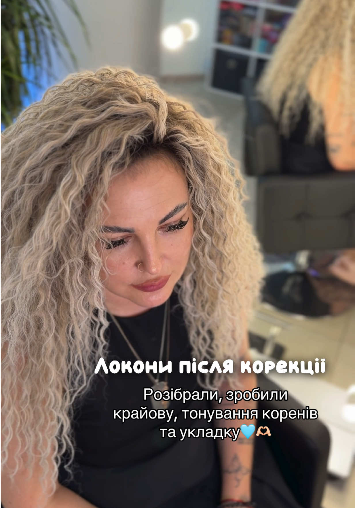 @AnnaAfro
