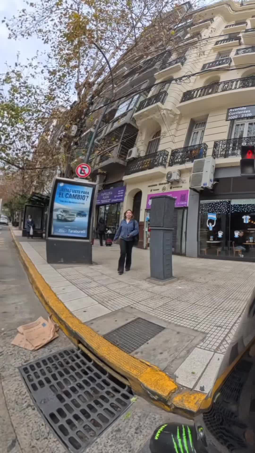 @lauti_motovlog