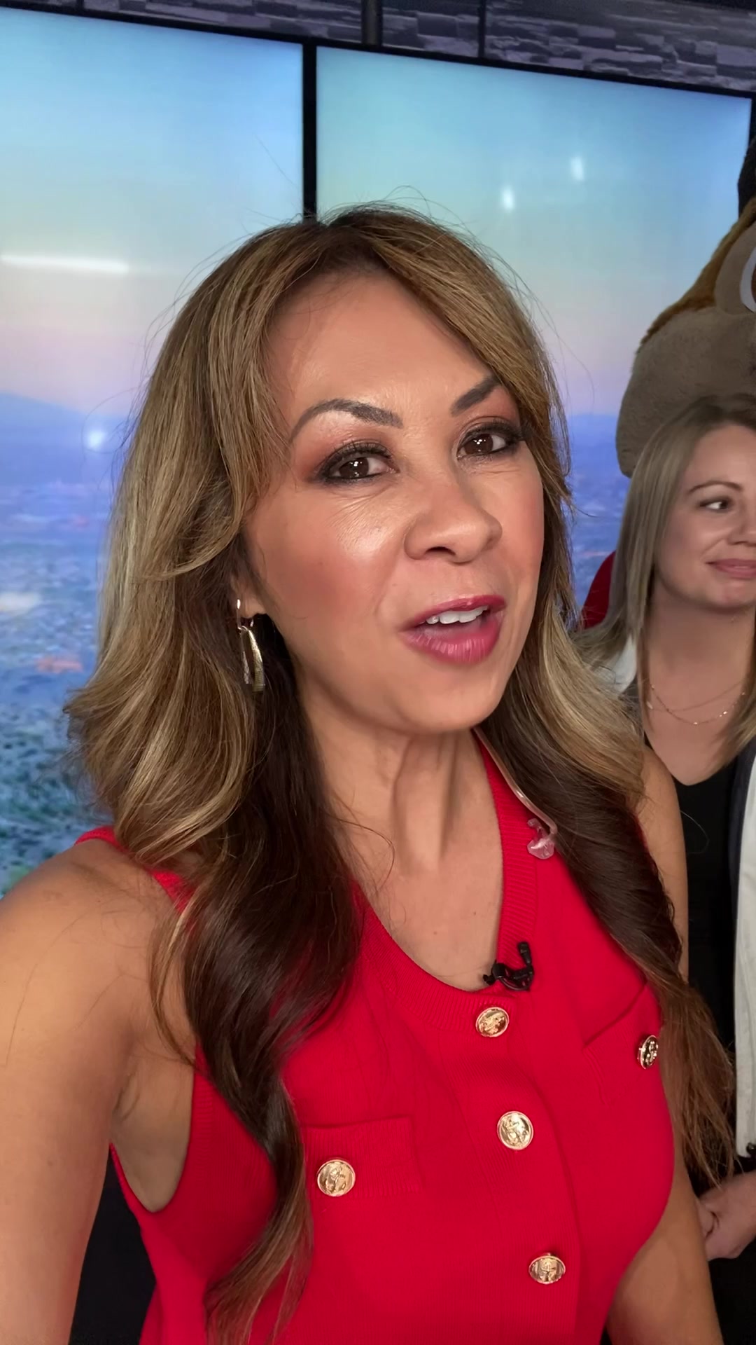@12newsaz