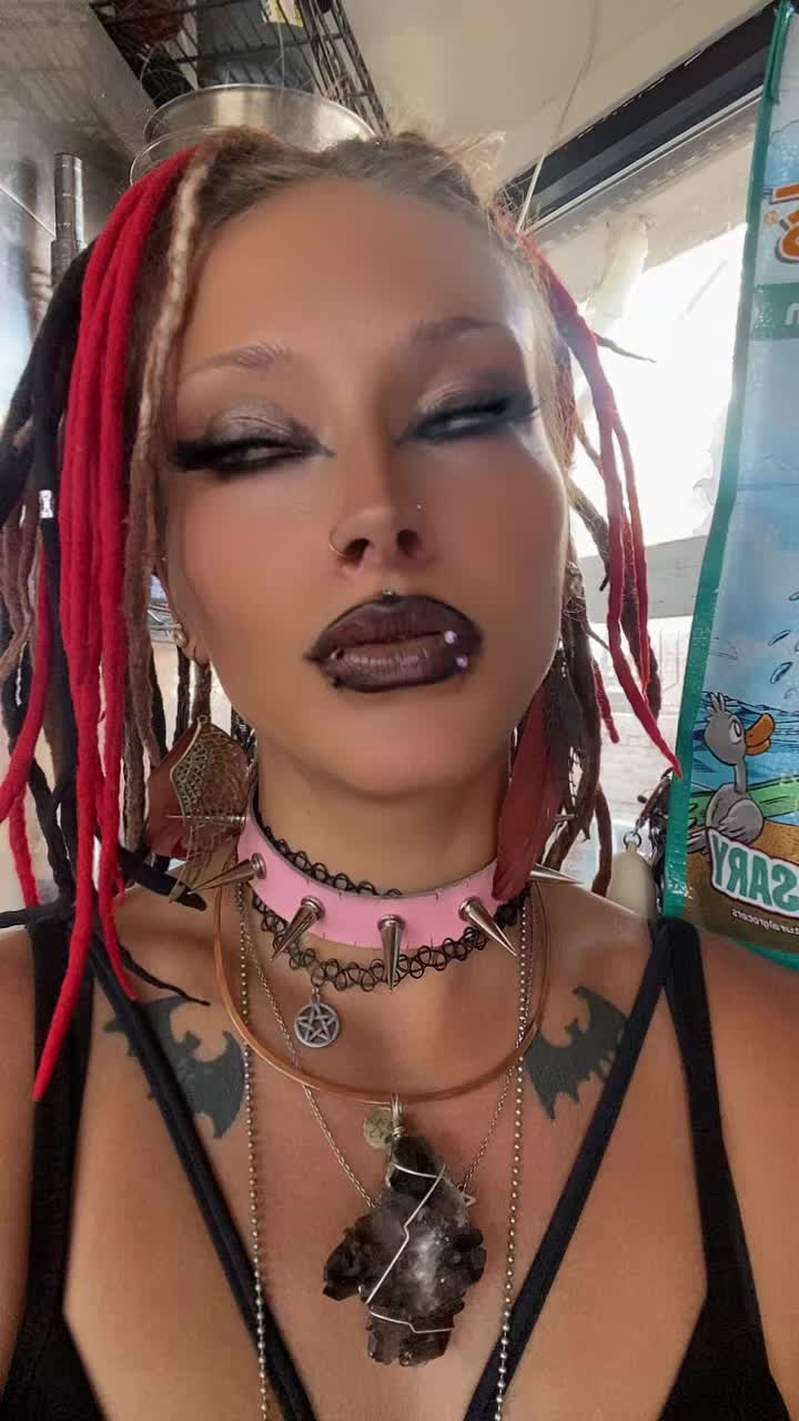 @PsychoticAngel420