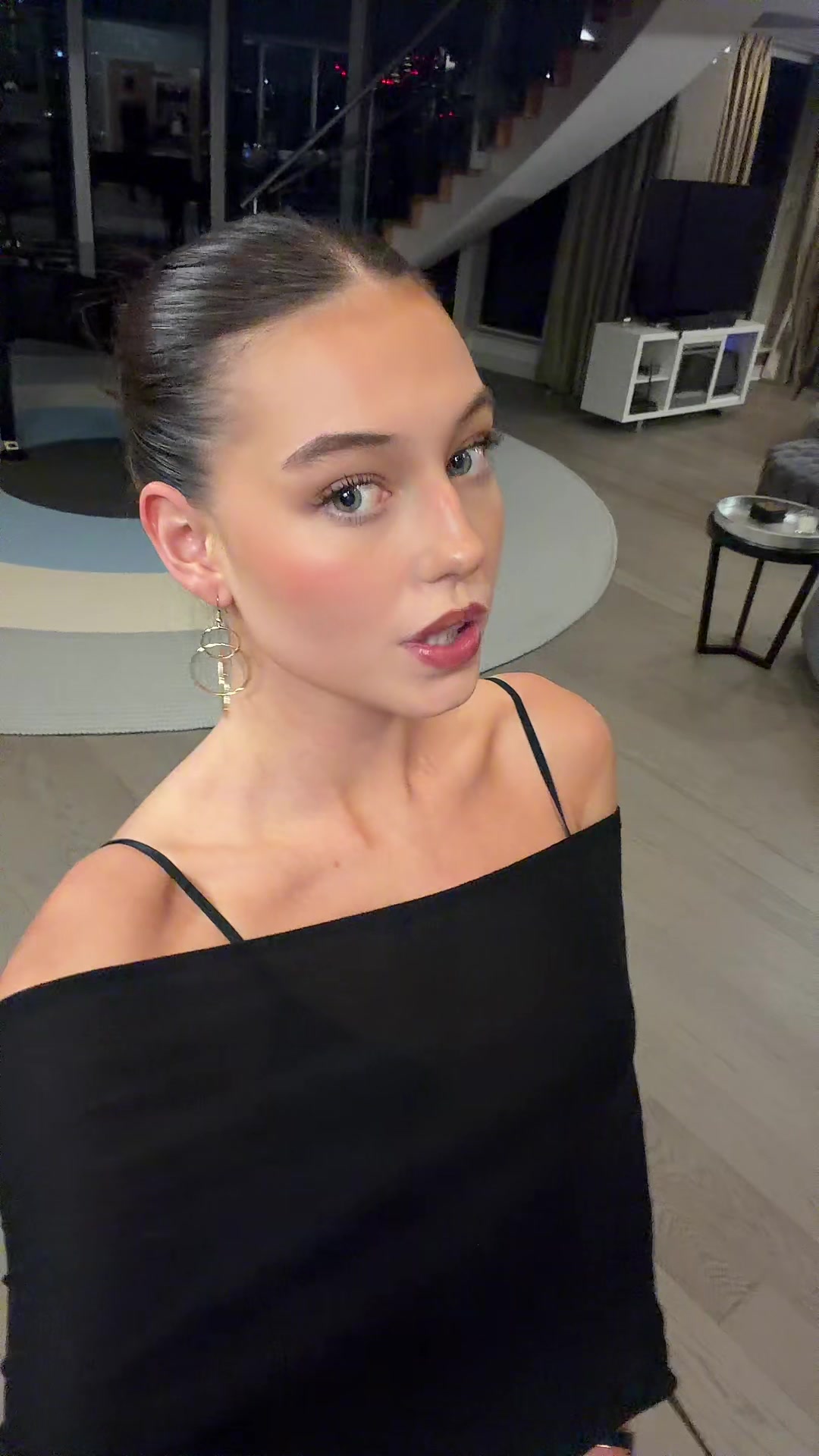 @Mai