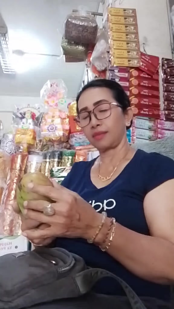 @Ni Wayan yasmini