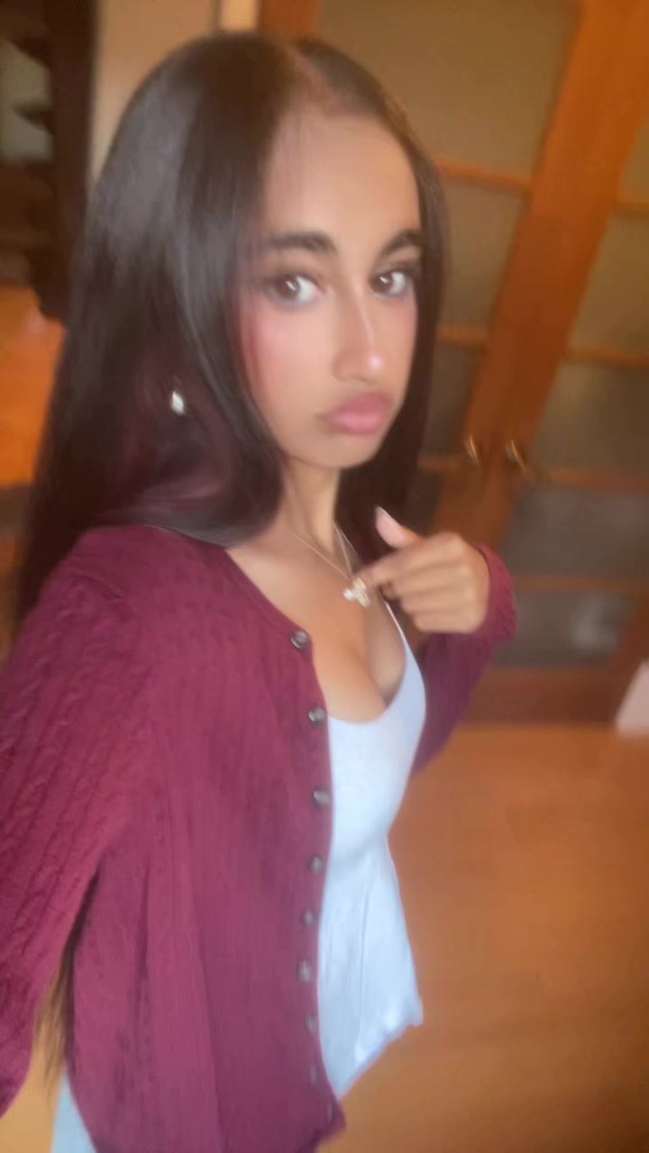 @jannat_posts_a_lot