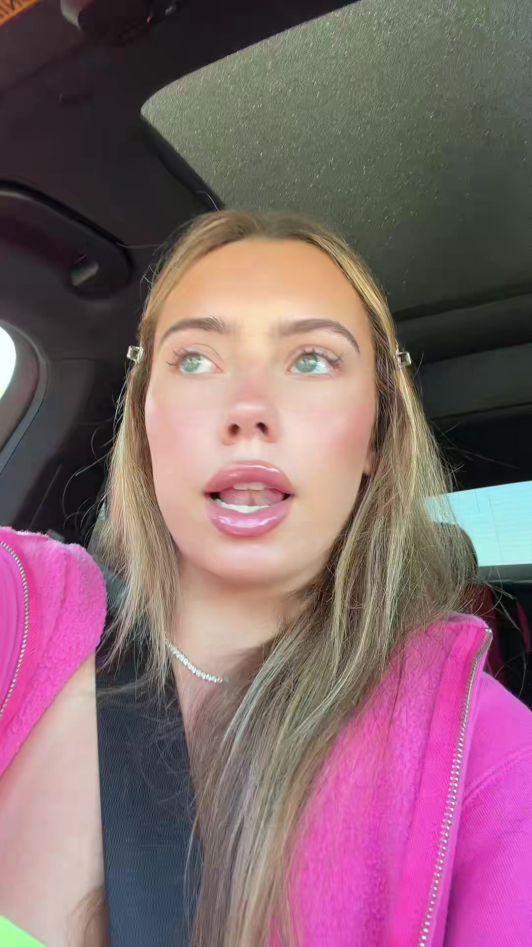 @Lala