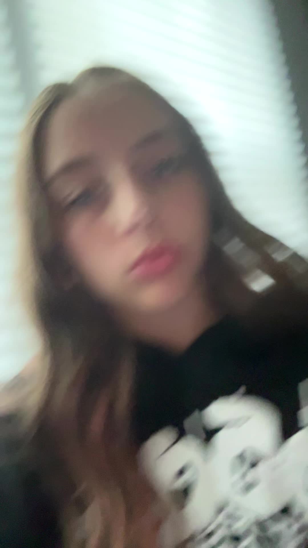 @𝓐𝓭𝓻𝓲 🎸⚡️