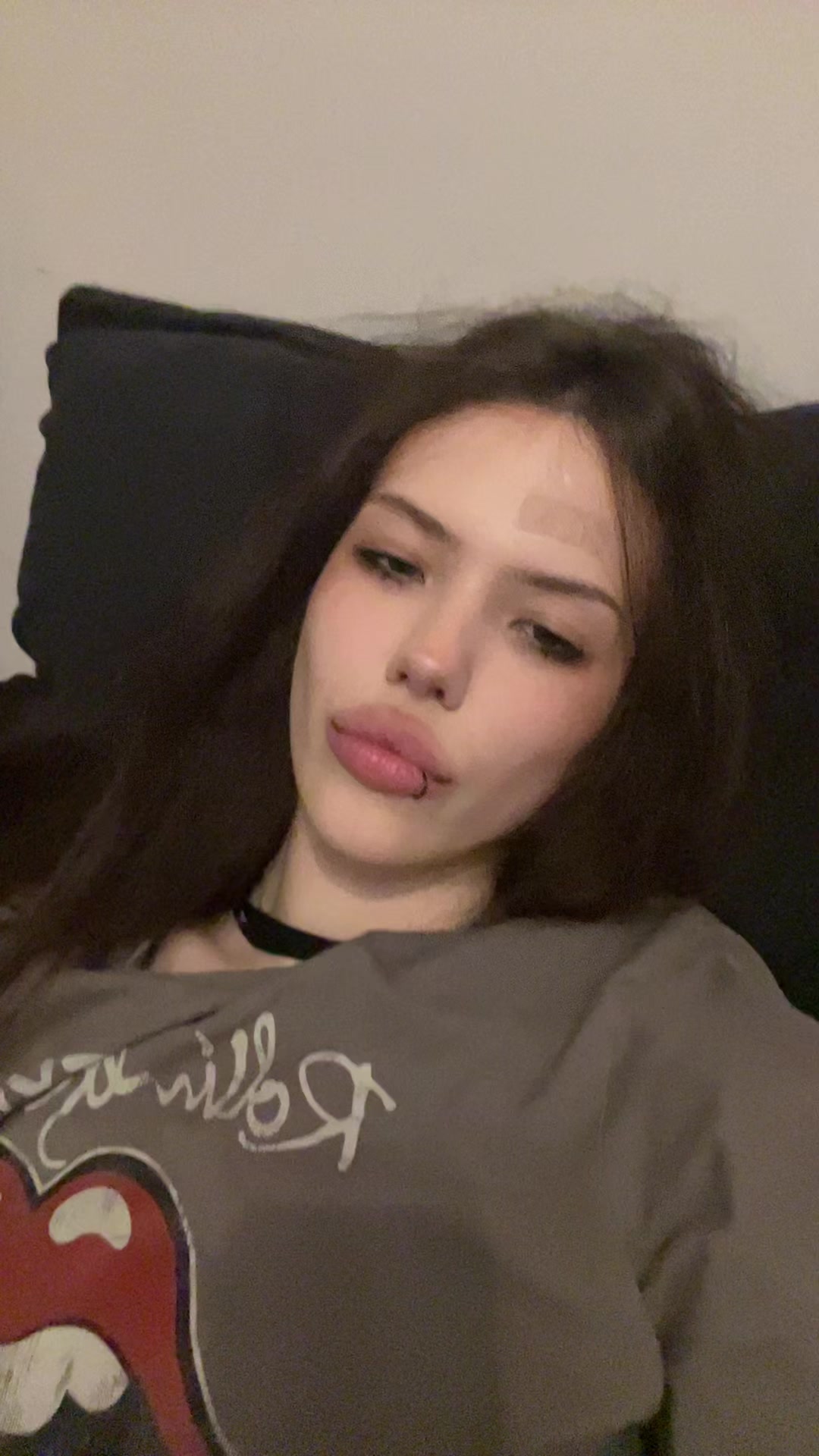 @9