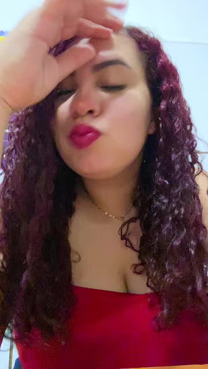@Nayara Carolina