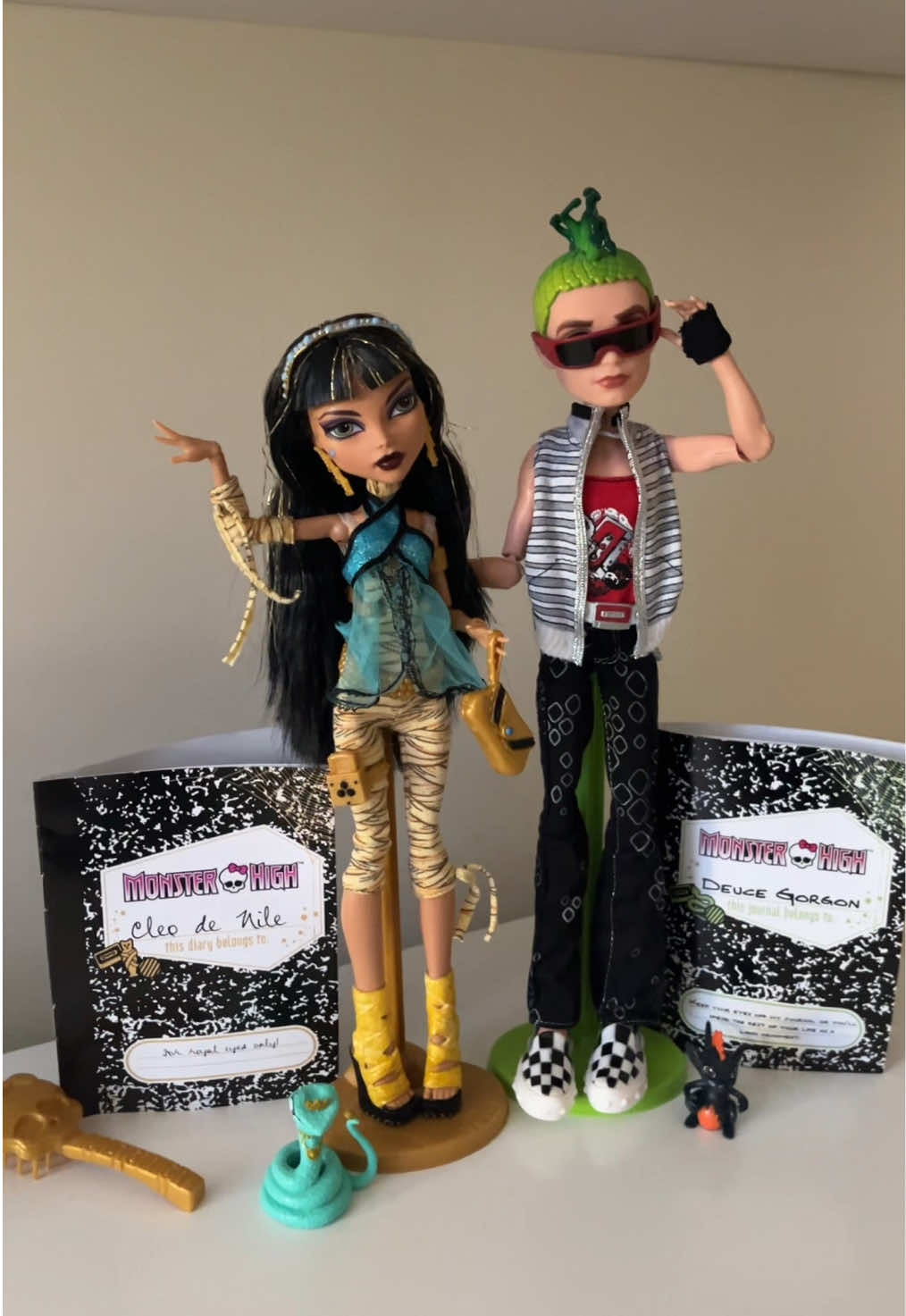 @doll lover <3