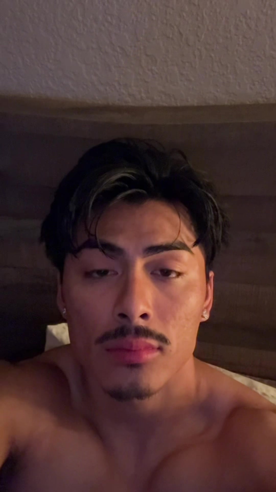 @Gio