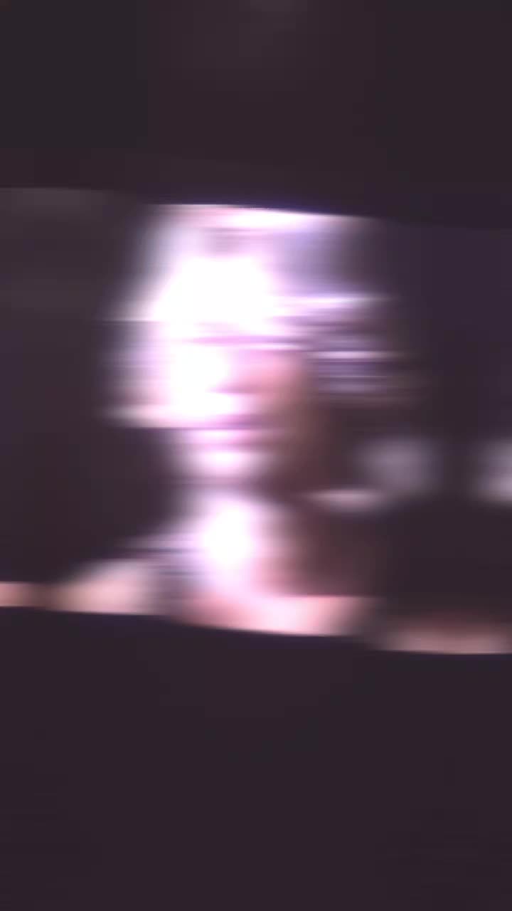 @leandralelle