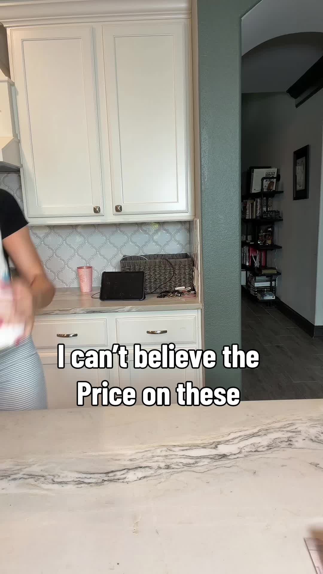 @mjvanicek