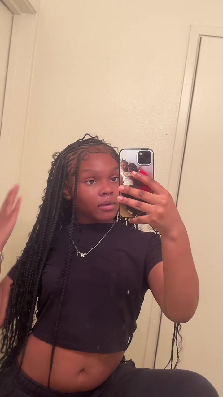 @moonieeeeeeeee_