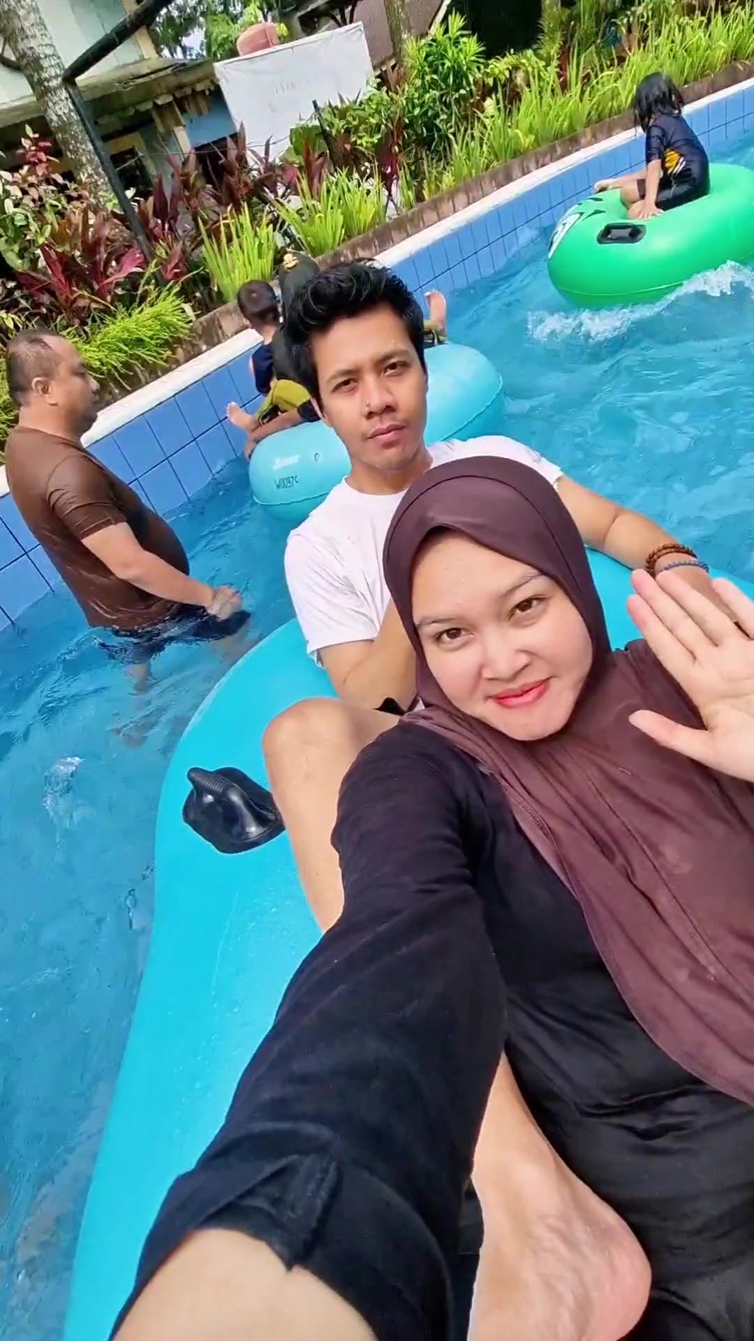 @PuriDesiRahayu