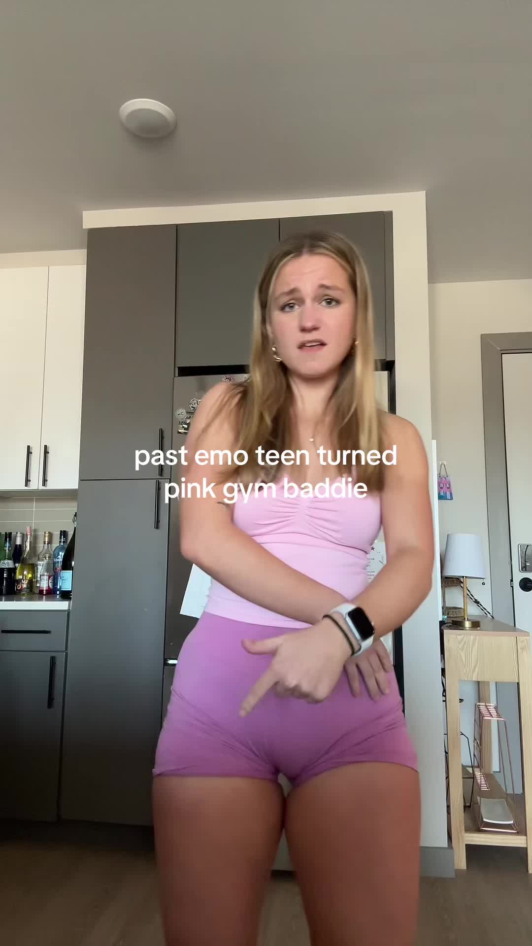 @SOPHIE SAPP