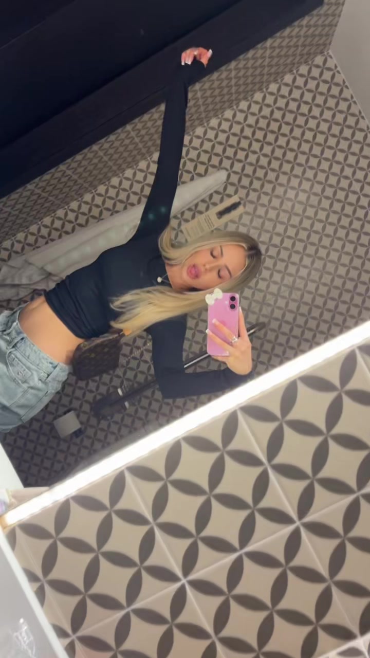@andreea🌟