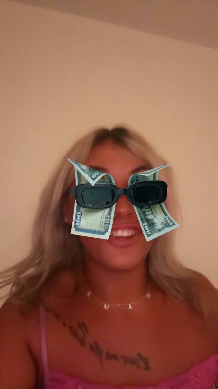 @Nicolesarah