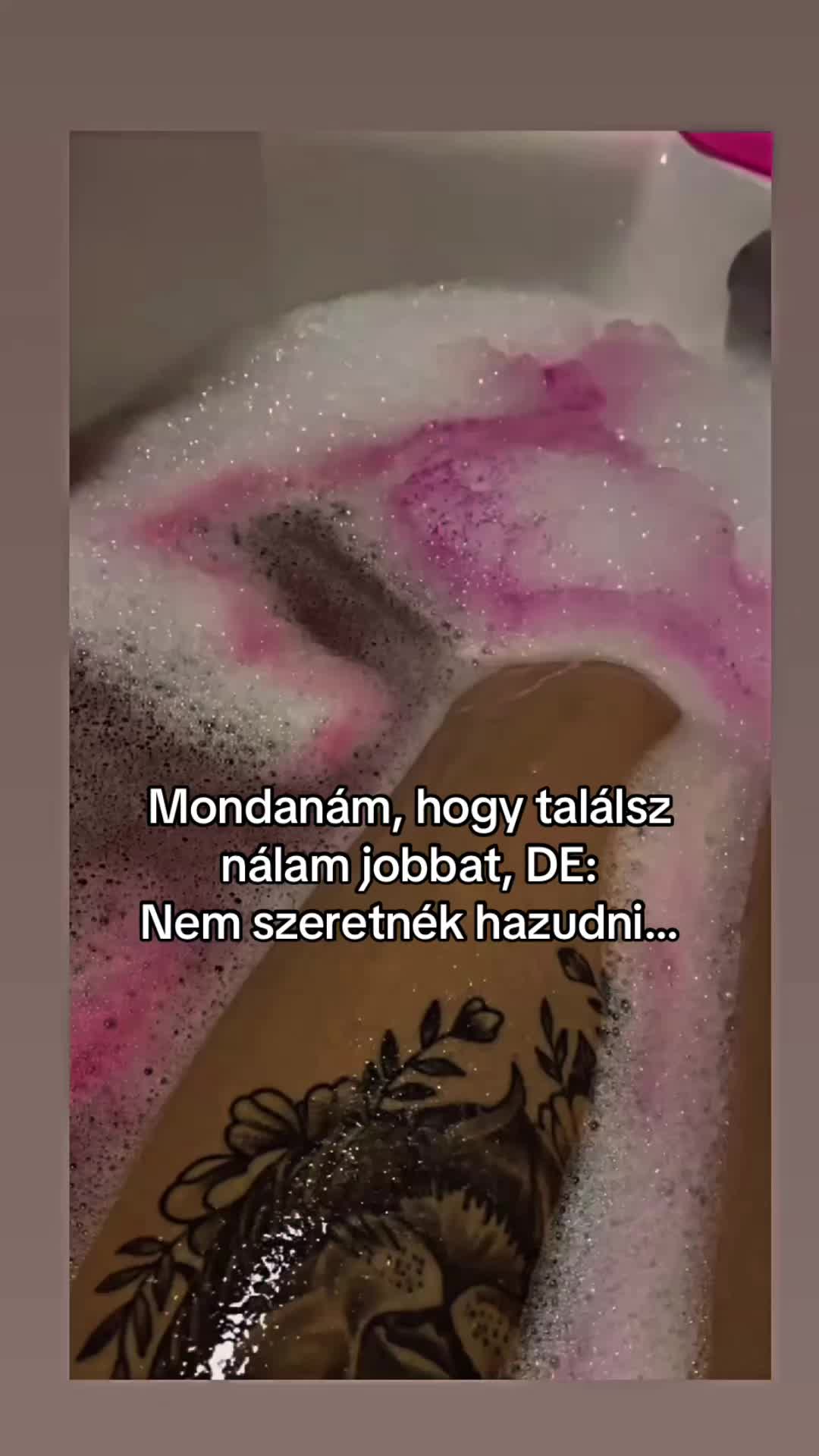 @Bogi Csurgó