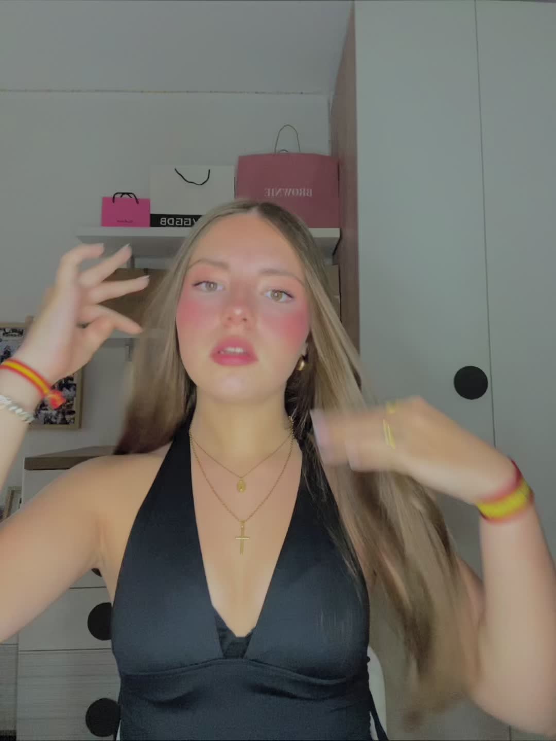 @MARÍA