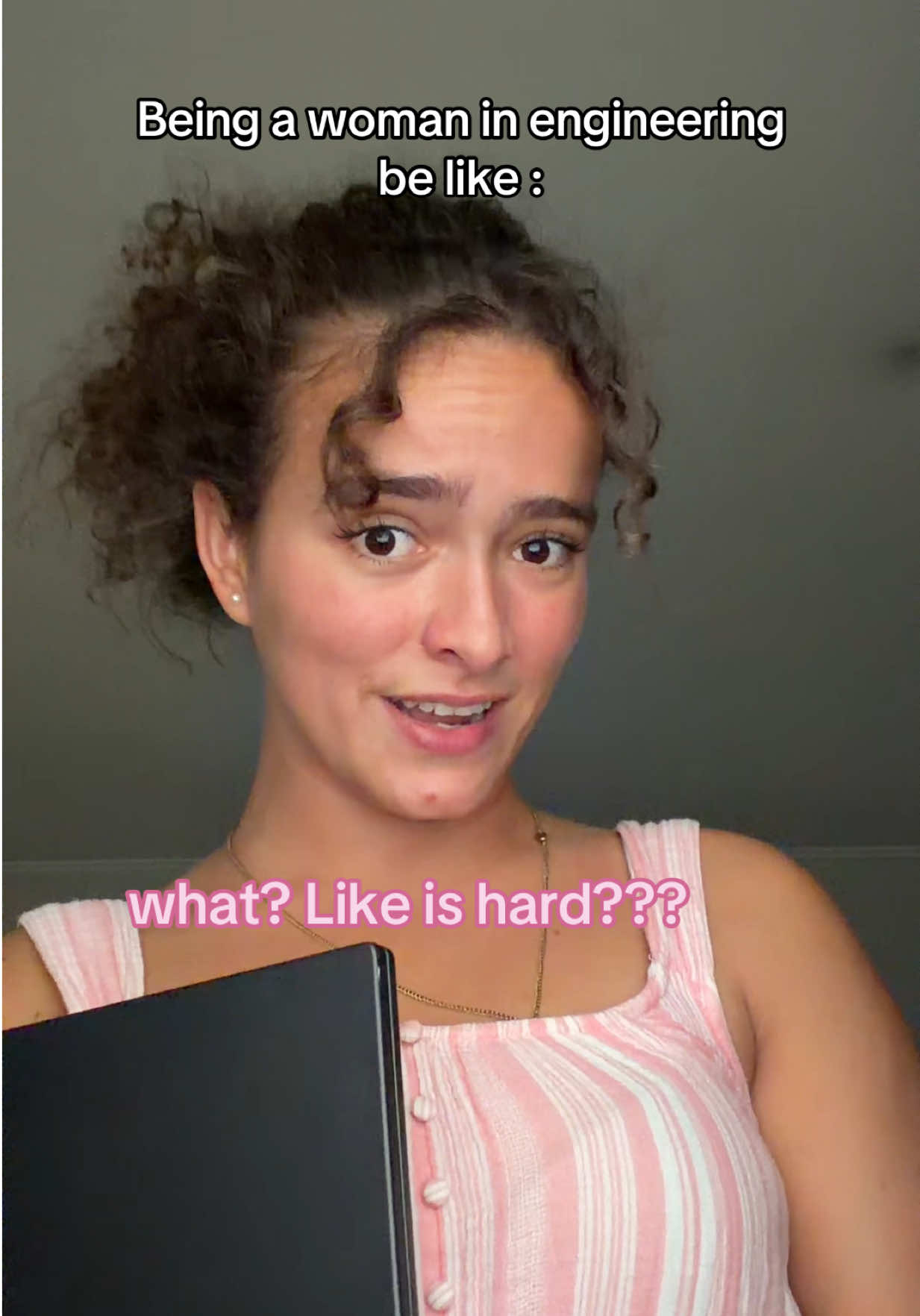 @VALENTINA💜