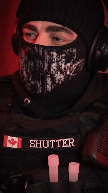 @Lt. Shutter