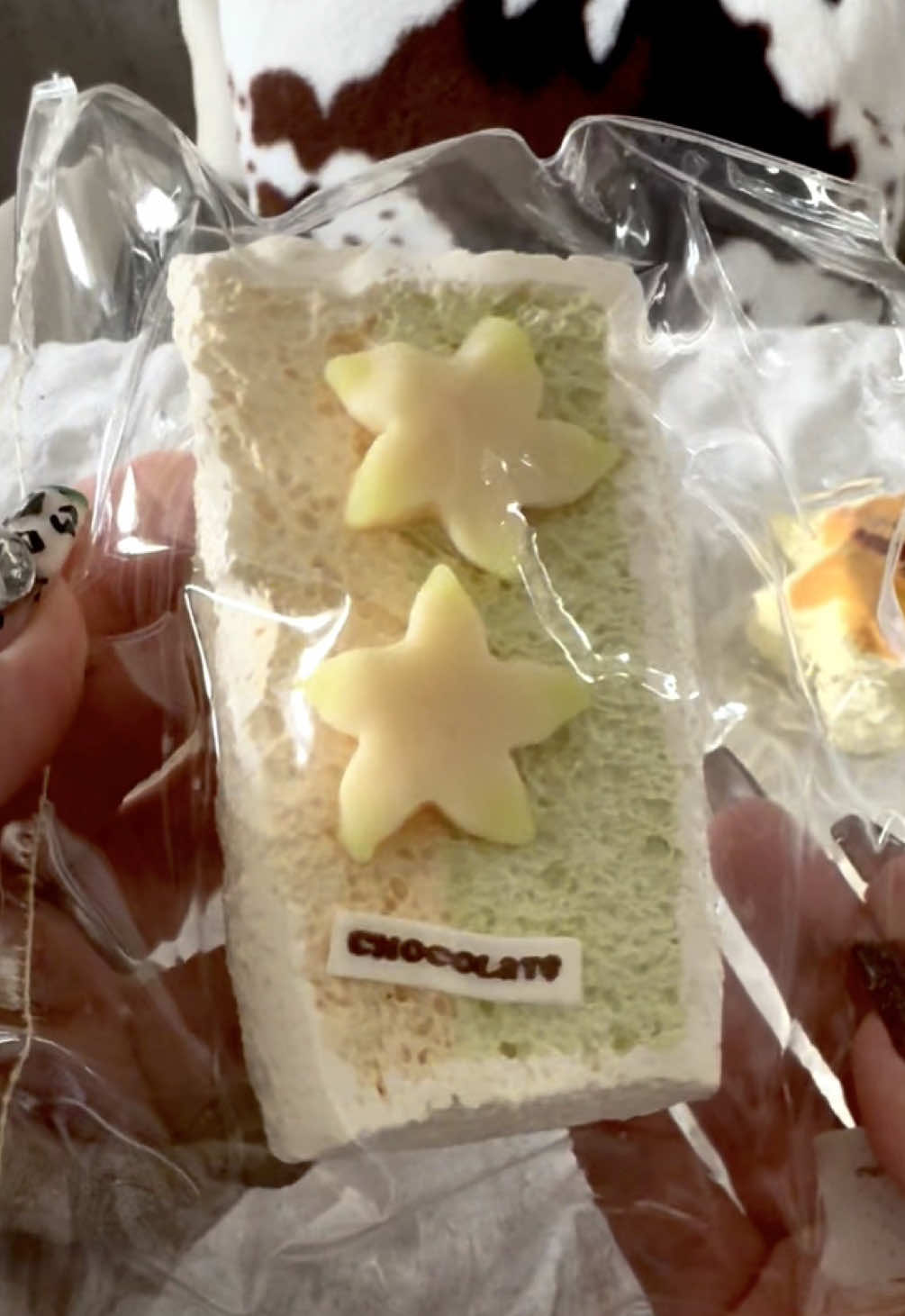 @おしし🍭👻💭ྀི