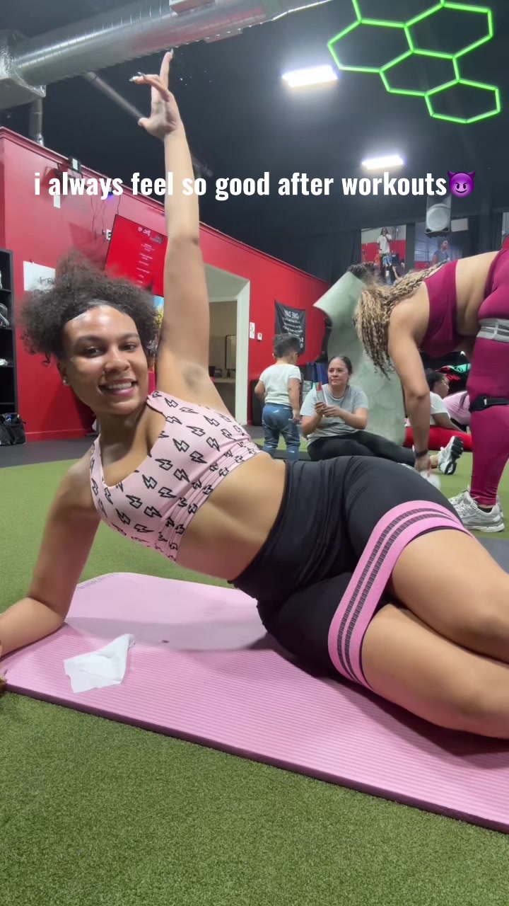 @deedessy