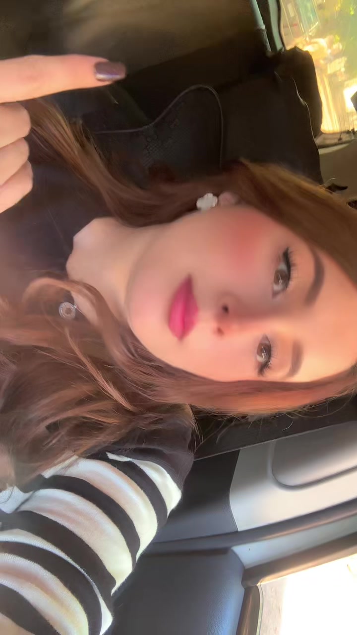 @🦋✨Dahiia Leguii✨🦋
