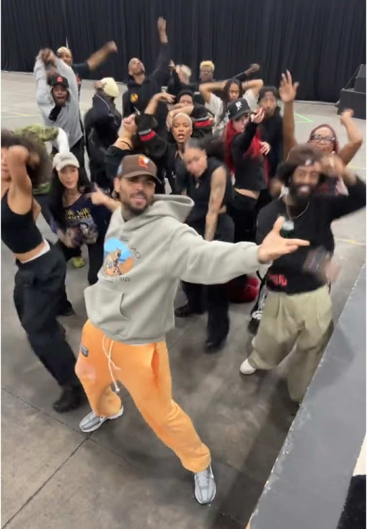 @Breezy lovers Brasil 🇧🇷