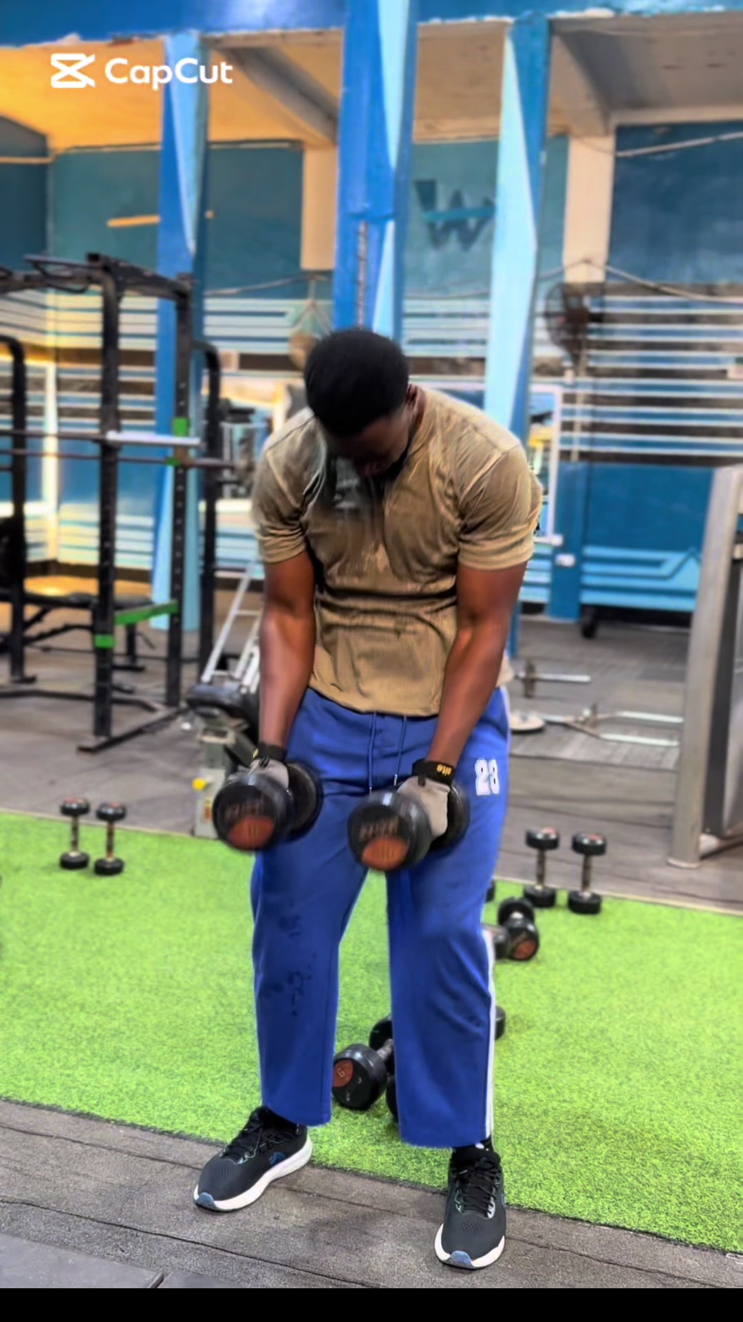 @EBWALLYFITNESS 🇬🇲💪