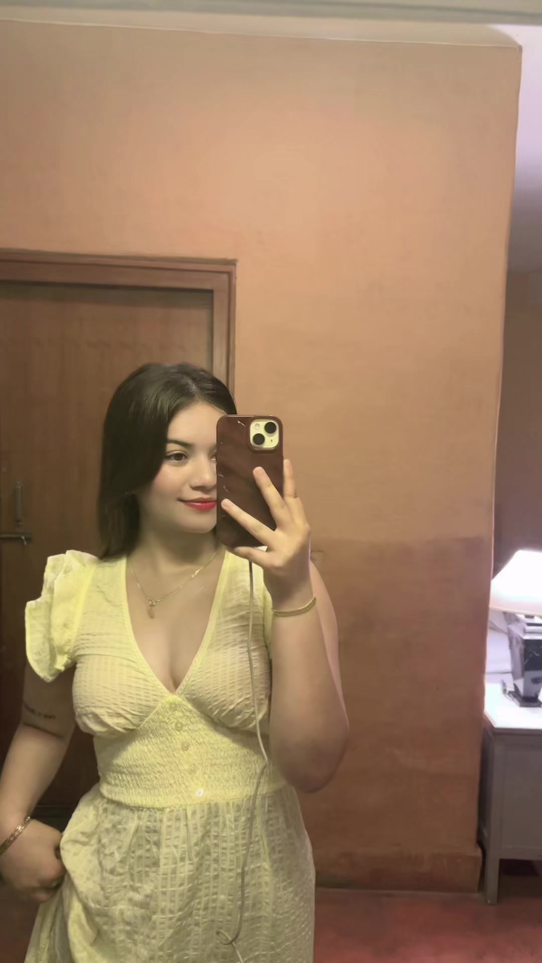 @🦚